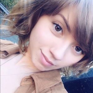 Meet your Posher, Annabelle